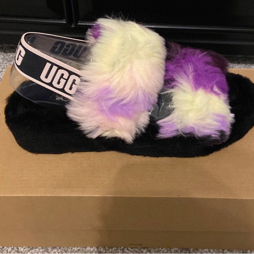 Ugg Women's Oh Yeah Tie Dye size 8 slippers shoes - Picture 1 of 6